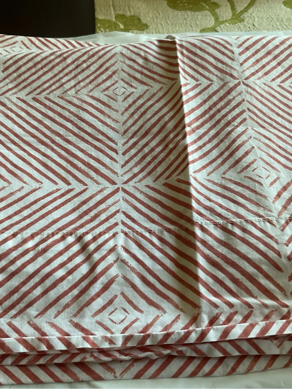 Pottery Barn 100% Organic Cotton Standard Pillowcase Lot of 4